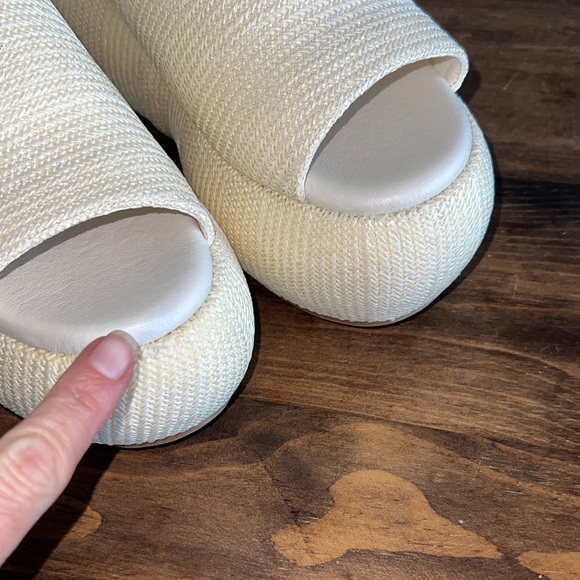 ShuShop ILANA Wedge Sandals in Ivory size 8.5 - Picture 13 of 13